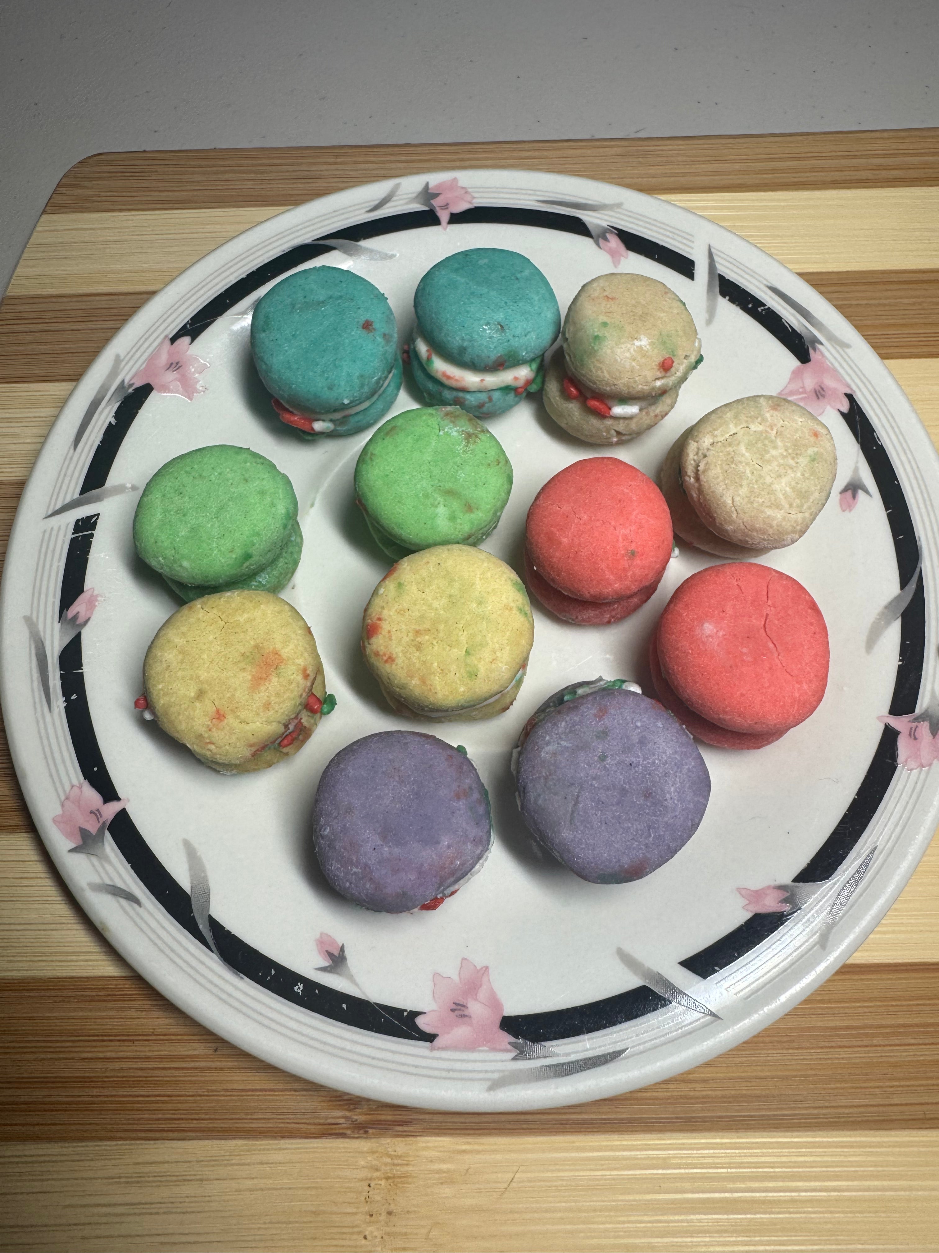 Macarons (Dog Treats)